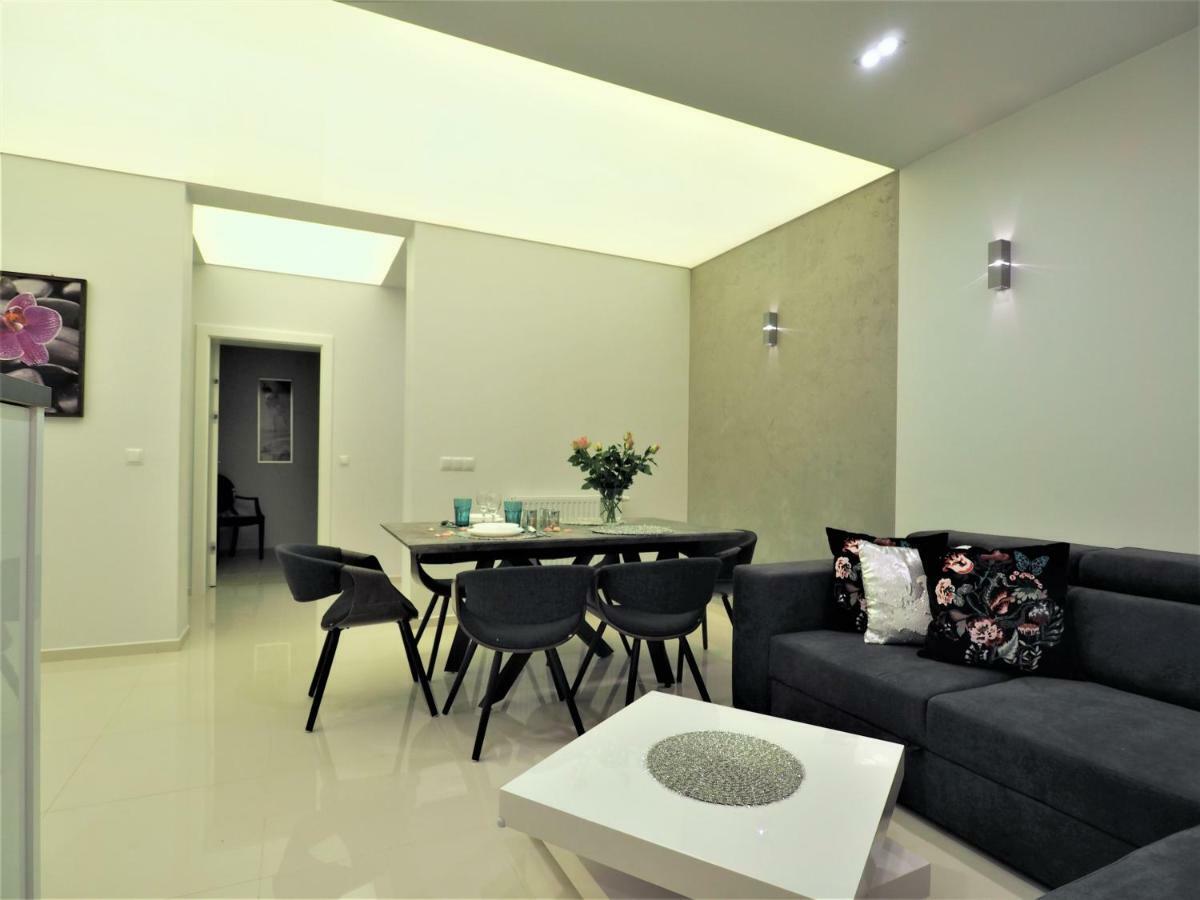 Gorace Zrodla Studio Centrum — Photos 1